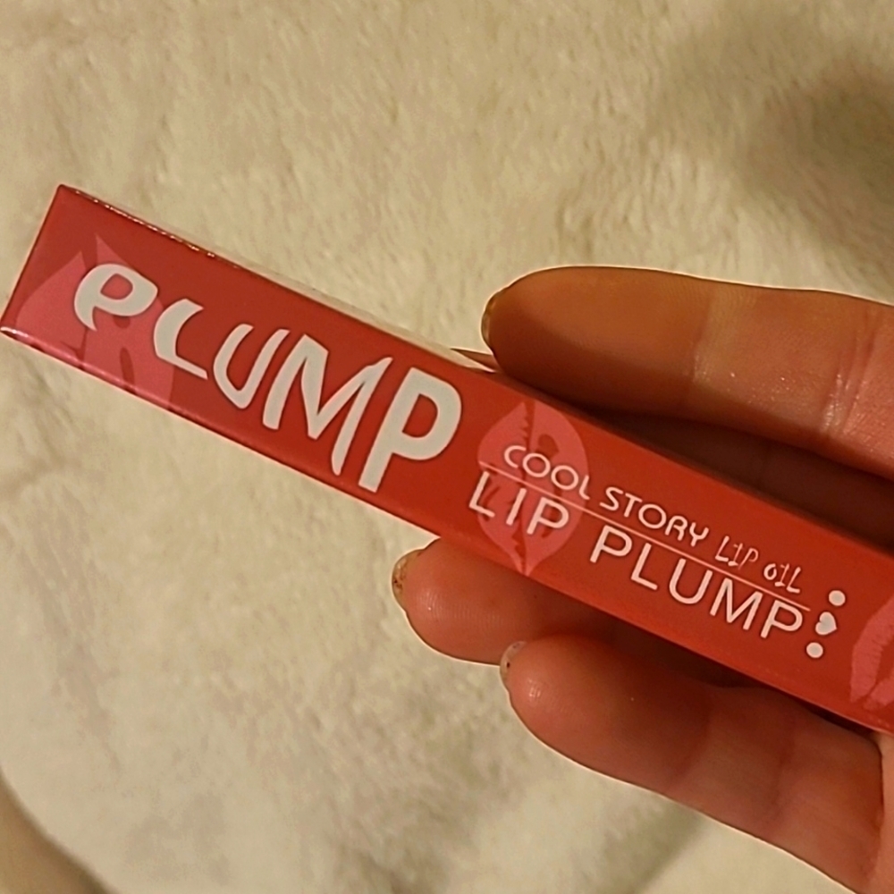 CO- LIP PUMPER-